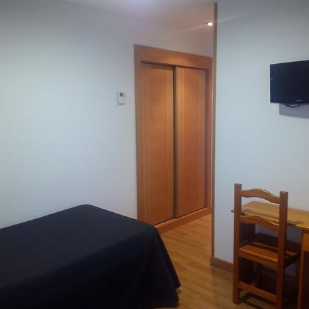 Hostal Plaza Mayor De Almazán מראה חיצוני תמונה