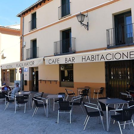 Hostal Plaza Mayor De Almazán מראה חיצוני תמונה