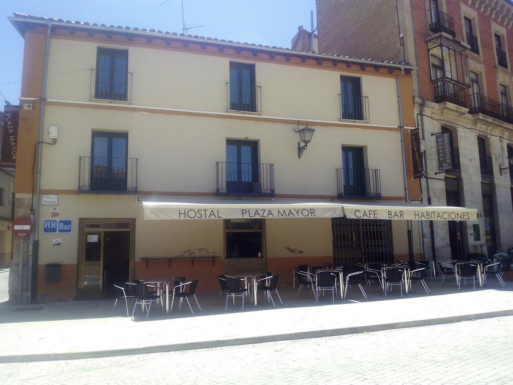 Hostal Plaza Mayor De Almazán מראה חיצוני תמונה