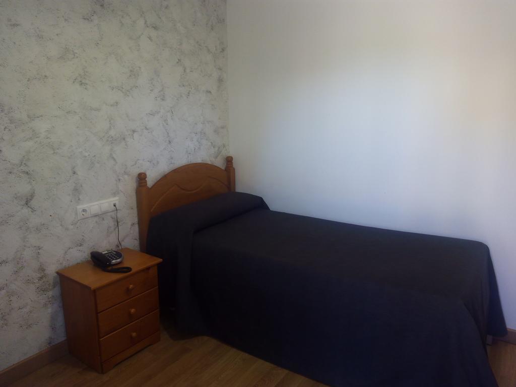 Hostal Plaza Mayor De Almazán מראה חיצוני תמונה